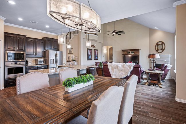 208 Equestrian Rd, House other with 4 bedrooms, 4 bathrooms and null parking in Hickory Creek TX | Image 19