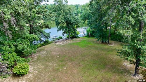 00 E Sunnyside Ln, Benton, IL, 62812 | Card Image