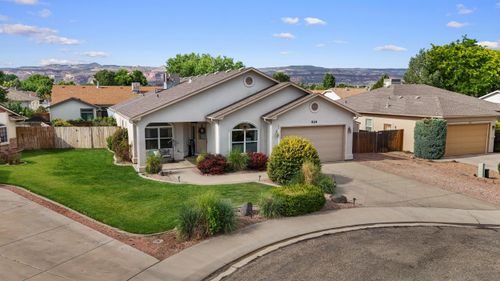 524 Garnet, Fruita, CO, 81521-2382 | Card Image