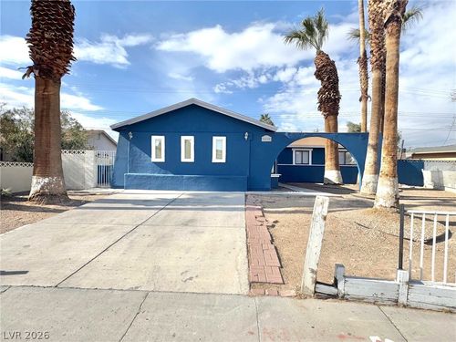 5119 Reeder Cir, Las Vegas, NV, 89119-4820 | Card Image