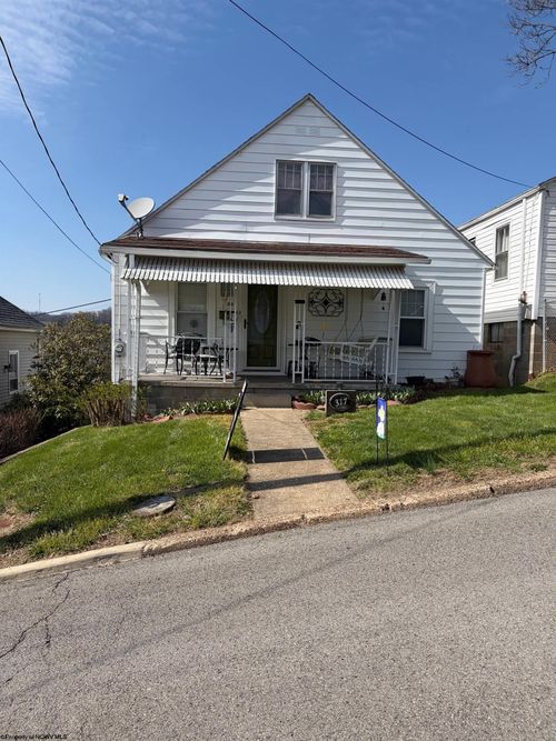 317 Indiana Ave, Clarksburg, WV, 26301-4551 | Card Image