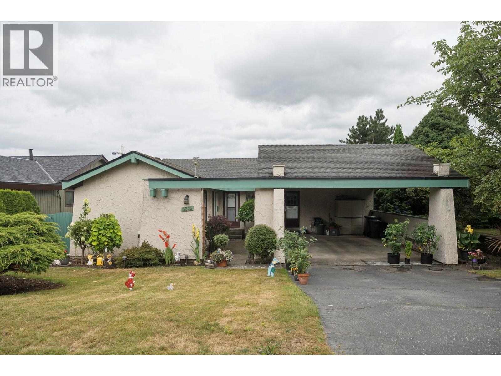 Residential in Port Moody