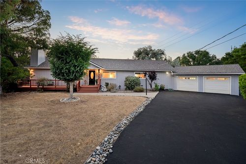 7025 San Gabriel Rd, Atascadero, CA, 93422-2136 | Card Image