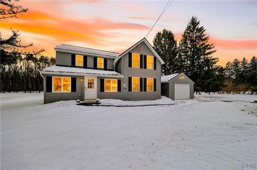 1798 Chestnut Ridge Rd, Chittenango, NY, 13037-9587 | Card Image