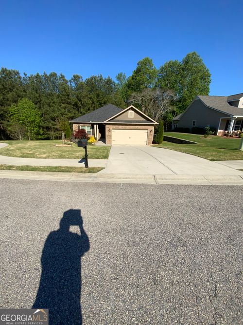 832 Hidden Hollow Cir, Commerce, GA, 30529-7762 | Card Image