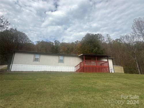 2926 Clarks Chapel Road, Lenoir, NC, 28645 | Card Image