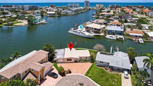 17444 2nd St E, REDINGTON SHORES, FL, 33708-1206 | Card Image