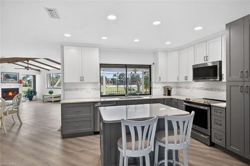 1312 Par View Dr, SANIBEL, FL, 33957-6404 | Card Image