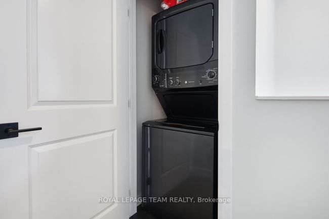 908 Lixnaw Crt, House attached with 2 bedrooms, 2 bathrooms and 2 parking in Nepean ON | Image 27