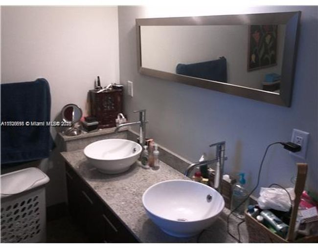 APT-301 - 3029 Ne 188 Th St, Condo with 3 bedrooms, 3 bathrooms and null parking in Aventura FL | Image 17