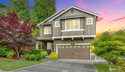 731 172nd St Sw, Lynnwood, WA, 98037-8254 | Card Image