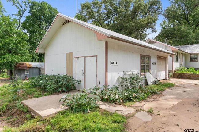 13386 Fm 858, House other with 3 bedrooms, 2 bathrooms and null parking in Ben Wheeler TX | Image 33