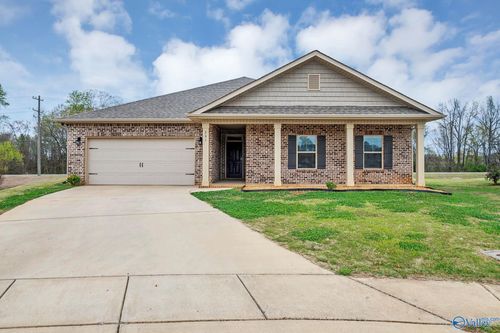 201 Poplar Hollow Dr, Harvest, AL, 35749-6605 | Card Image