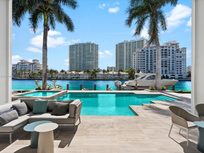 224 S Island, House other with 4 bedrooms, 6 bathrooms and null parking in Golden Beach FL | Image 16