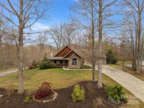 303 E Forest Pl, Candler, NC, 28715-7502 | Card Image
