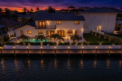 3711 Ne 27th Ave, Lighthouse Point, FL, 33064-8005 | Card Image