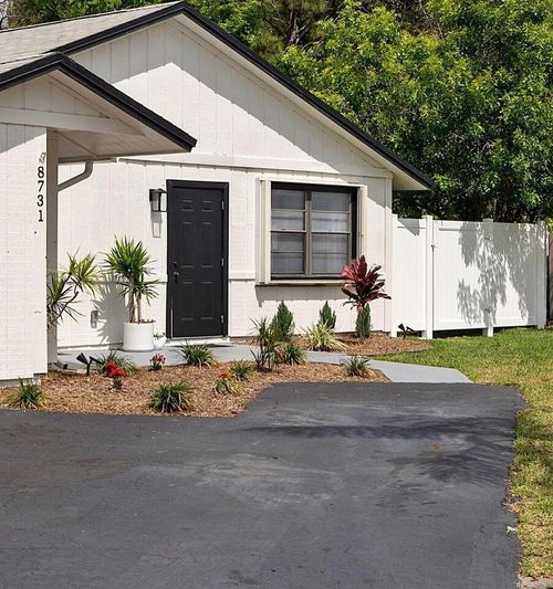 8731 Uranus Ter, West Palm Beach, FL, 33403-1686 | Card Image