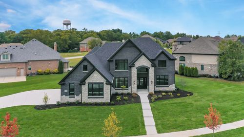 9044 Port Washington Dr, Frankfort, IL, 60423-1779 | Card Image