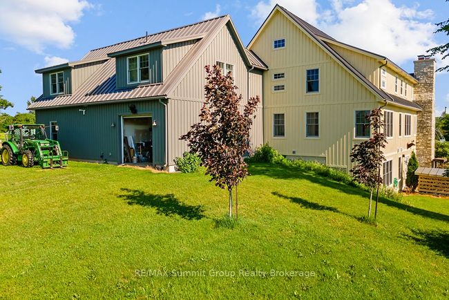 385073 4 Th Concession A, Home with 5 bedrooms, 6 bathrooms and 16 parking in Municipality Of Grey Highlands ON | Image 38