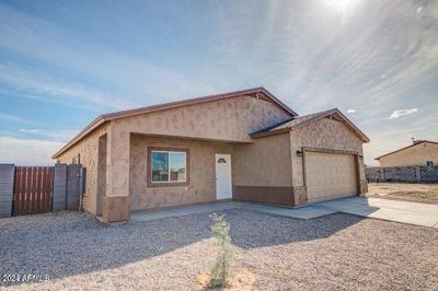 9343 W Tinajas Drive, House other with 3 bedrooms, 2 bathrooms and null parking in Arizona City AZ | Image 2