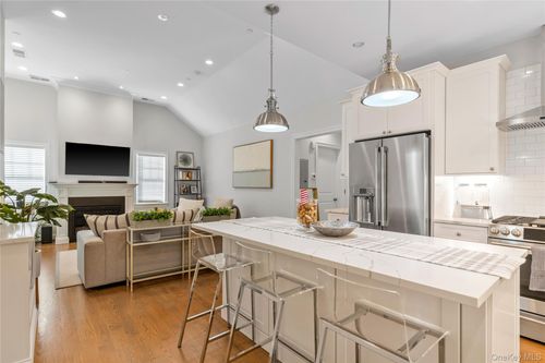 l-280 Purchase St, Rye, NY, 10580-2186 | Card Image
