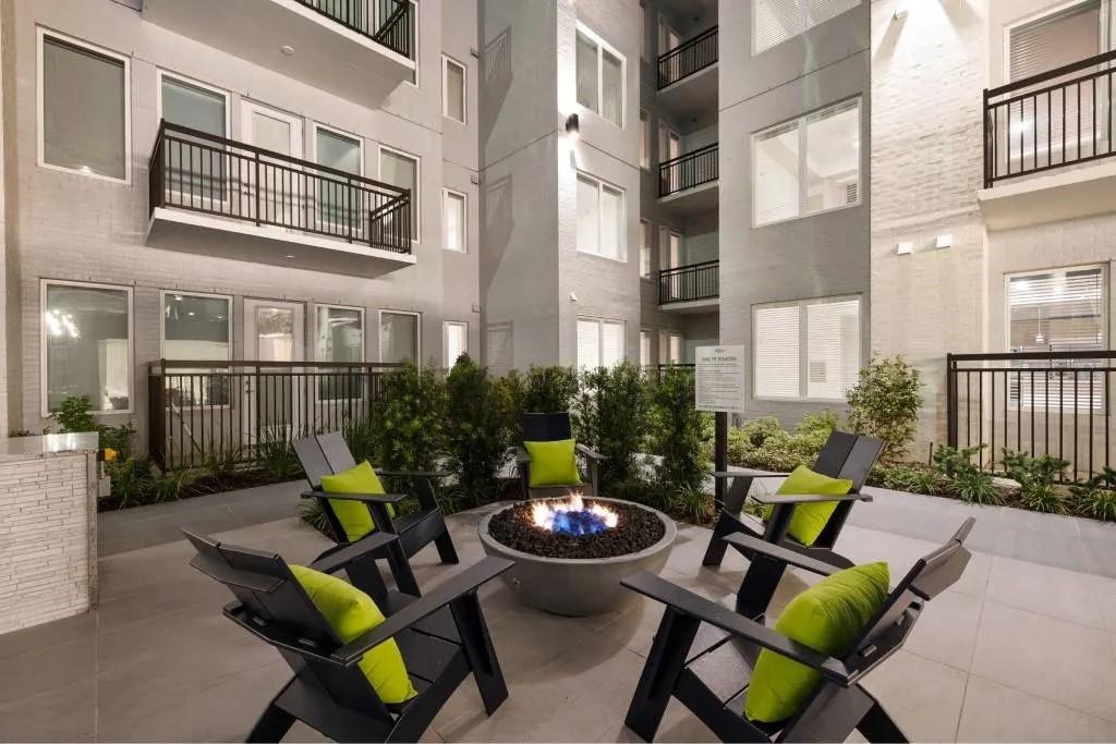 Residential Lease in Houston 3