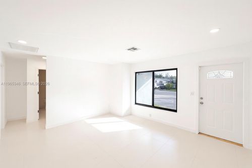 2-4671 Sw 43rd Ter, Fort Lauderdale, FL, 33314-4734 | Card Image