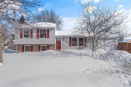 8500 Bayridge Rd, Cicero, NY, 13039-8841 | Card Image