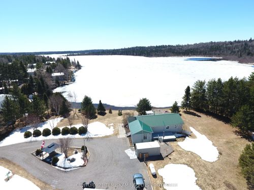8152 Pike Lake Road, Timiskaming, ON, P0J1P0 | Card Image