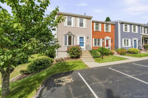 601 Mallard Way, Peekskill, NY, 10566-4177 | Card Image
