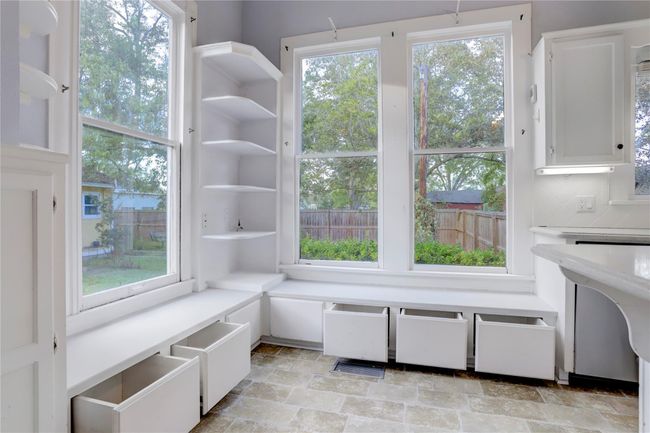 NOTE THE 7 DEEP POTS/PANS DRAWERS PLUS ANOTHER YOU CAN'T SEE! ALSO A PULL OUT CUTTING BOARD ON OTHER SIDE OF ROOM! ON THE LEFT, 4 VERY TALL FLOOR TO CEILING CABINETS! SO MUCH STORAGE! | Image 11
