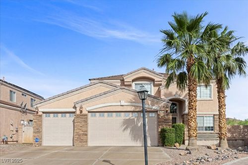 644 Wind Cave Ct, Henderson, NV, 89012-5800 | Card Image
