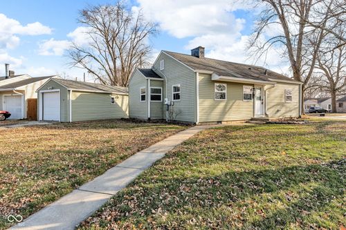 420 Douglas Dr, Brownsburg, IN, 46112-1154 | Card Image