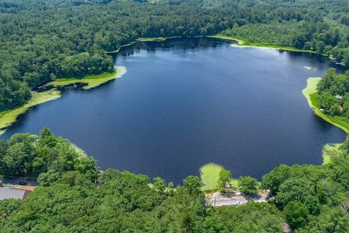 35 Keyes Rd, Westford, MA, 01886-1023 | Card Image