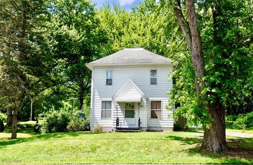 877 W Nimisila Rd, New Franklin, OH, 44319-4622 | Card Image
