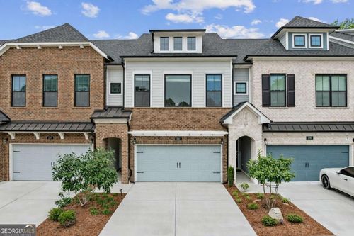 240 Walker Ave, Roswell, GA, 30076-8503 | Card Image