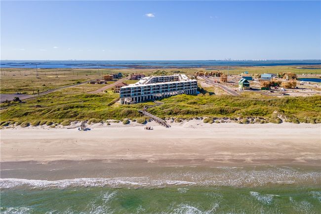 APT-332 - 5973 State Highway 361, Condo with 2 bedrooms, 2 bathrooms and null parking in Port Aransas TX | Image 33