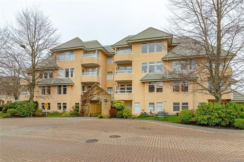 201-2311 Mills Rd, Sidney, BC, V8L2C3 | Card Image