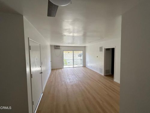 apt-12-121 S Chester Ave, Pasadena, CA, 91106-3125 | Card Image