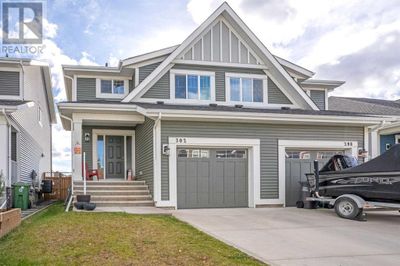 302 River Heights Cres, Home with 3 bedrooms, 3 bathrooms and 2 parking in Cochrane AB | Image 2