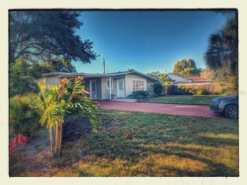 3530 Schwalbe Dr, Sarasota, FL, 34235-8901 | Card Image