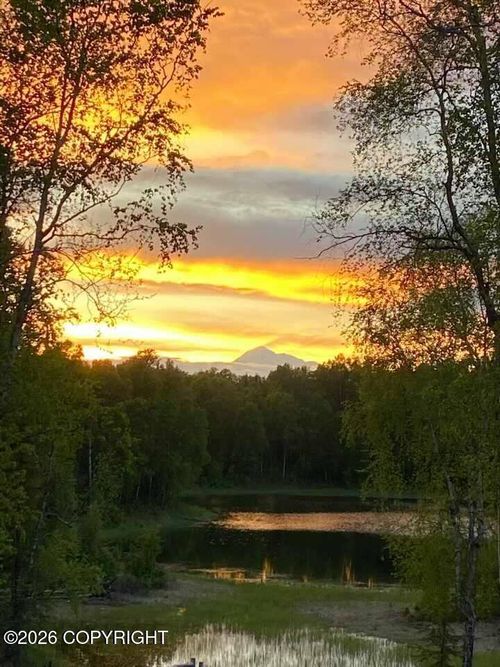 L1 B3 Wolfglen, Talkeetna, AK, 99676 | Card Image