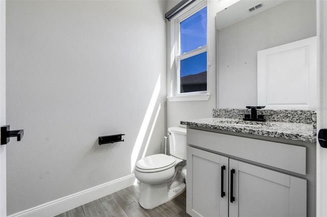 Guest Bathroom 2 | Image 36