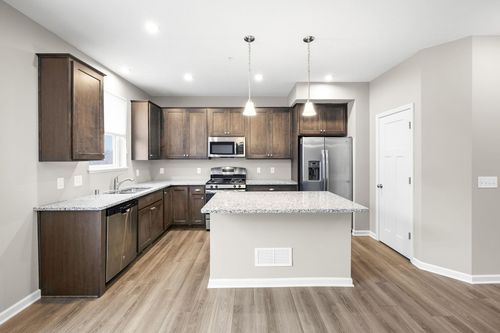 7691 77th Pl, Victoria, MN, 55386-2706 | Card Image