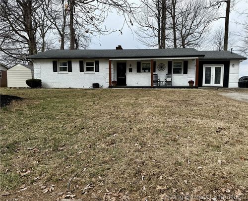 262 E Oak Dr, Salem, IN, 47167-7516 | Card Image