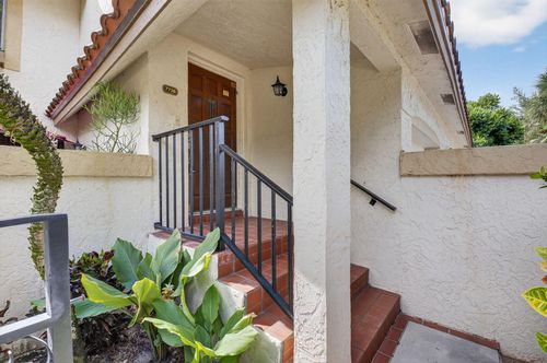 7736-7736 La Mirada Dr, Boca Raton, FL, 33433-6111 | Card Image