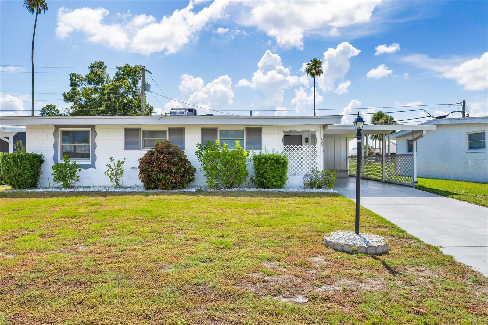 Augusta Dr, Sun City Center, FL 33573