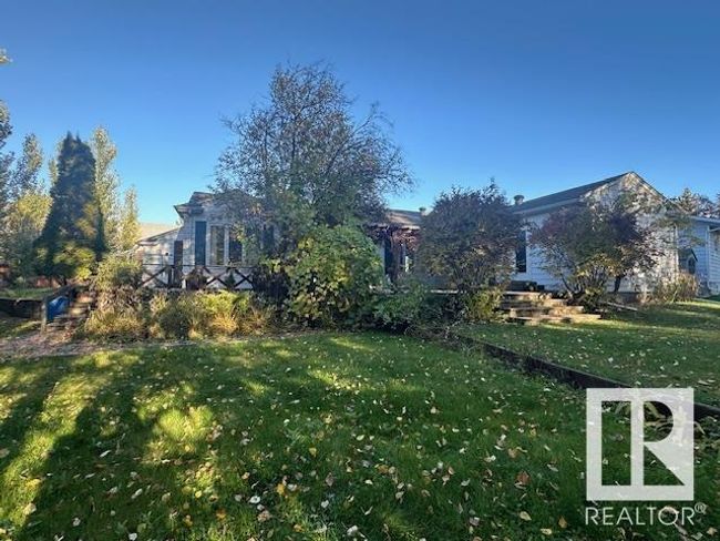 8 Morel Cres, House other with 3 bedrooms, 3 bathrooms and 6 parking in Spruce Grove AB | Image 50