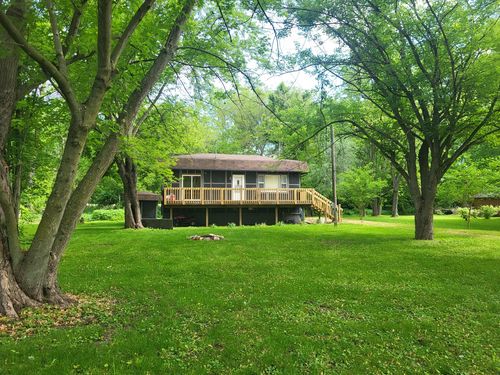 2820 S Brooks Island Rd, Oregon, IL, 61061-9579 | Card Image