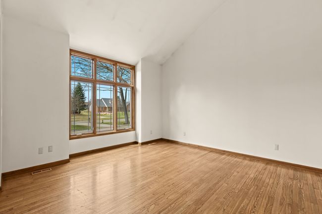 2643 Bay Vista Dr, House other with 3 bedrooms, 3 bathrooms and null parking in Highland MI | Image 5